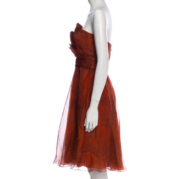 Stunning Carolina Herrera strapless cocktail dress in excellent condition - Picture 3 of 4